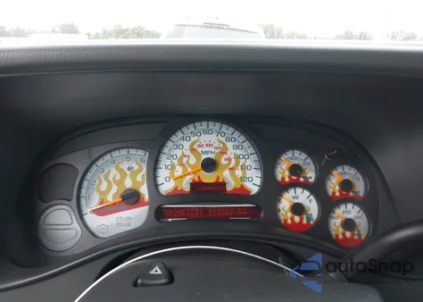 2004 Chevrolet Silverado 1500 Ls from USA, damaged, VIN 1GCEC14T84Z346130